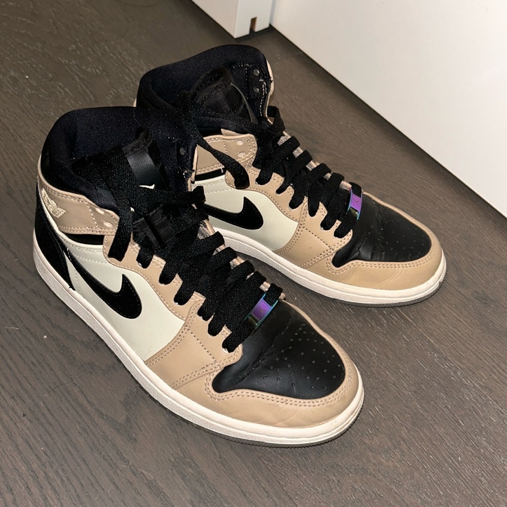 These are authentic Air Jordan 1’s Retro Highs Black Mushroom.